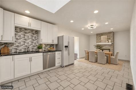20368 Westwood Drive Strongsville OH 44149