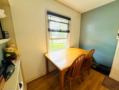 7077 Greenleaf Avenue Cleveland OH 44130