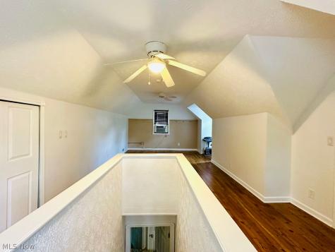 7077 Greenleaf Avenue Cleveland OH 44130