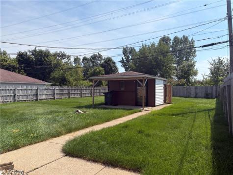 9711 Idlewood Drive Brooklyn OH 44144