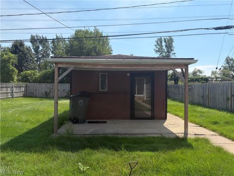 9711 Idlewood Drive Brooklyn OH 44144