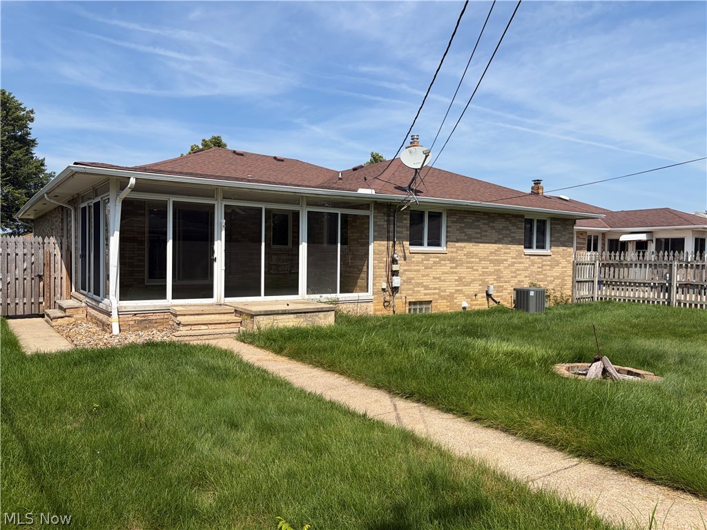 9711 Idlewood Drive Brooklyn OH 44144