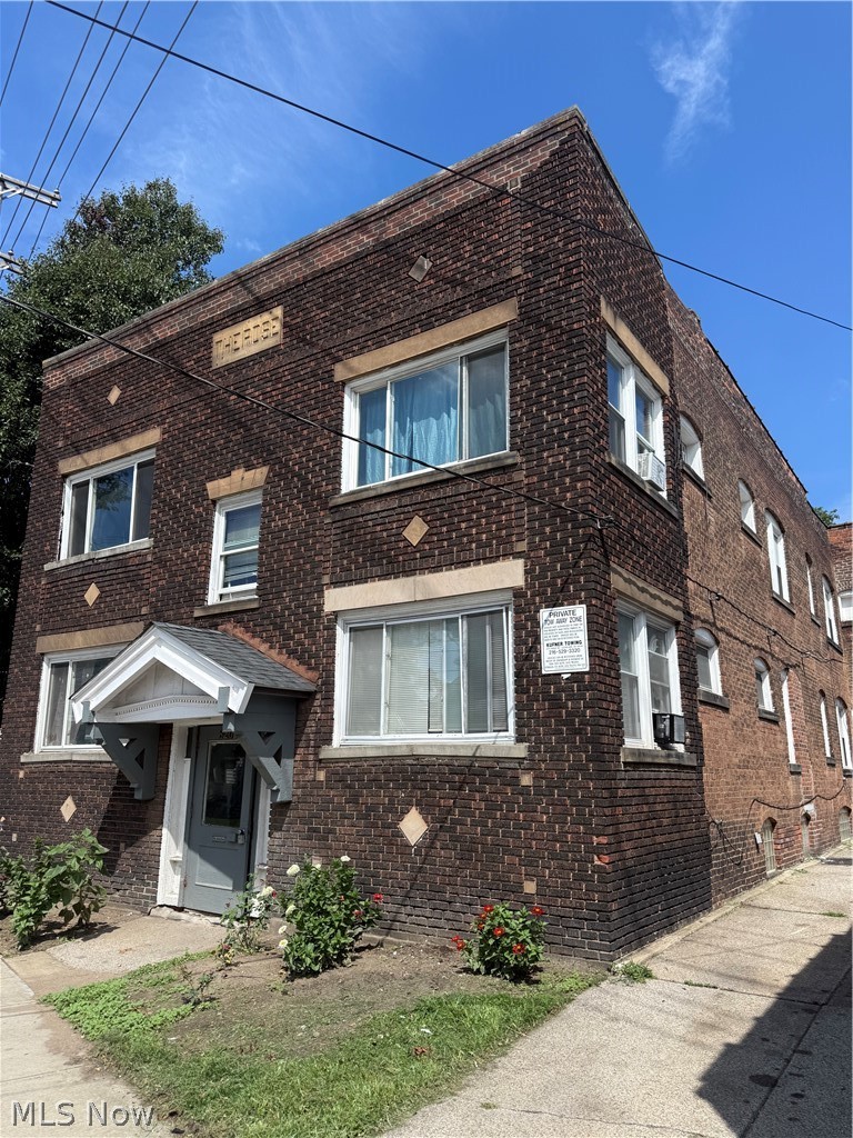8208 Denison Avenue Cleveland OH 44102
