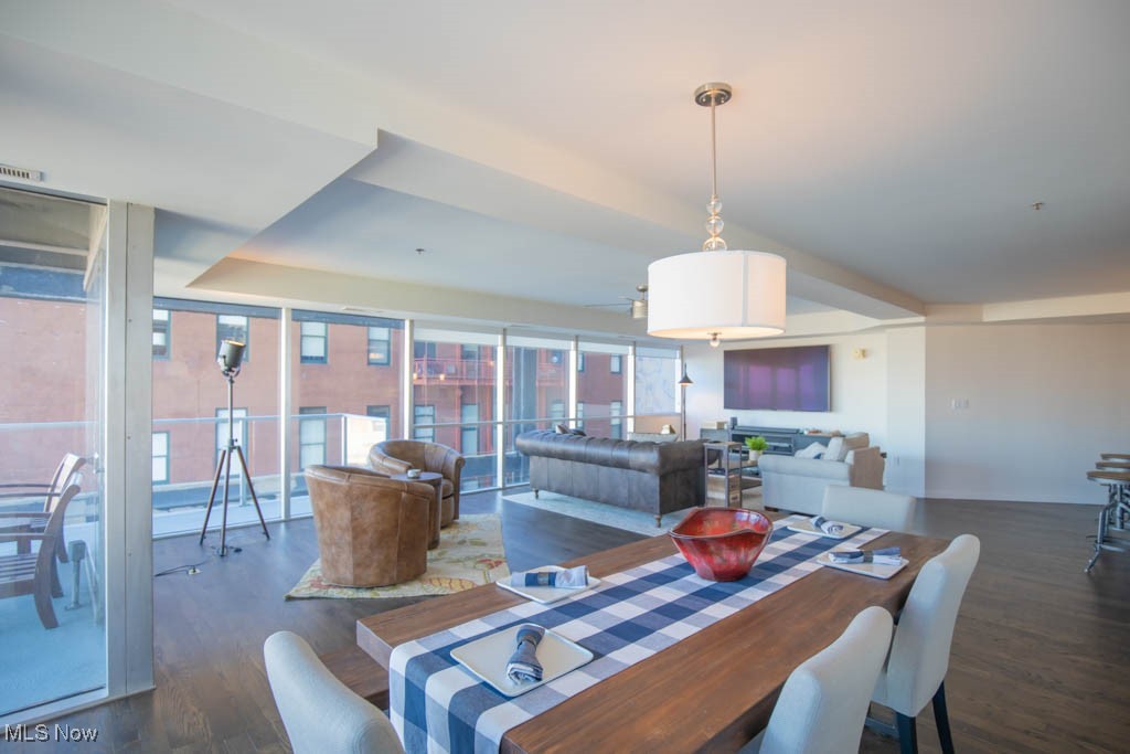 701 W Lakeside Avenue Cleveland OH 44113