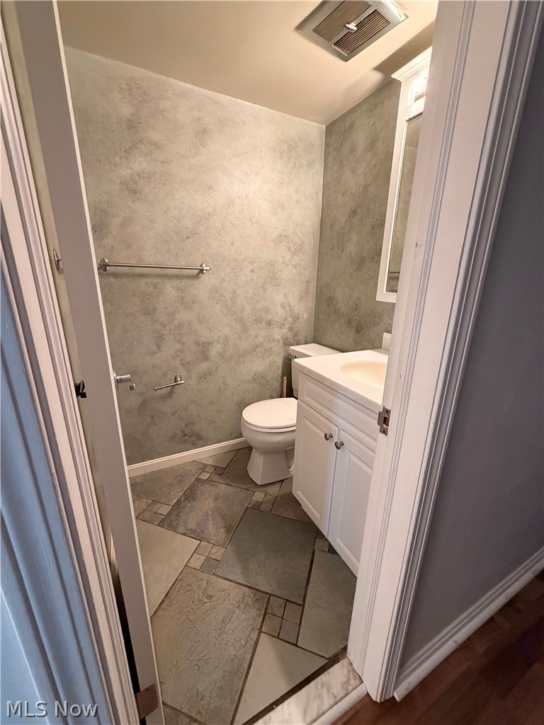 6910 Carriage Hill Drive Brecksville OH 44141