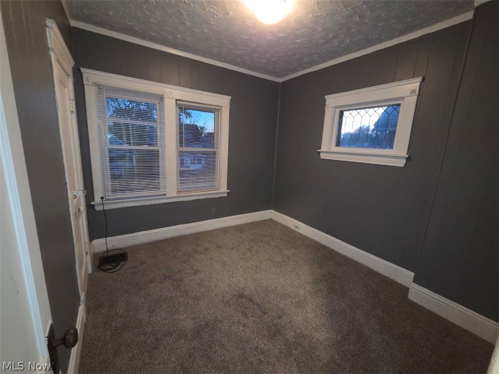 13613 Bartlett Avenue Cleveland OH 44120
