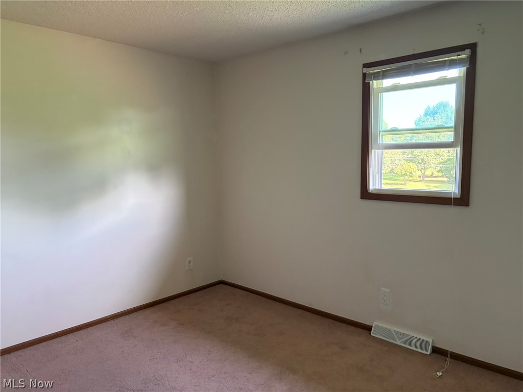 1328 Richey Road Zanesville OH 43701
