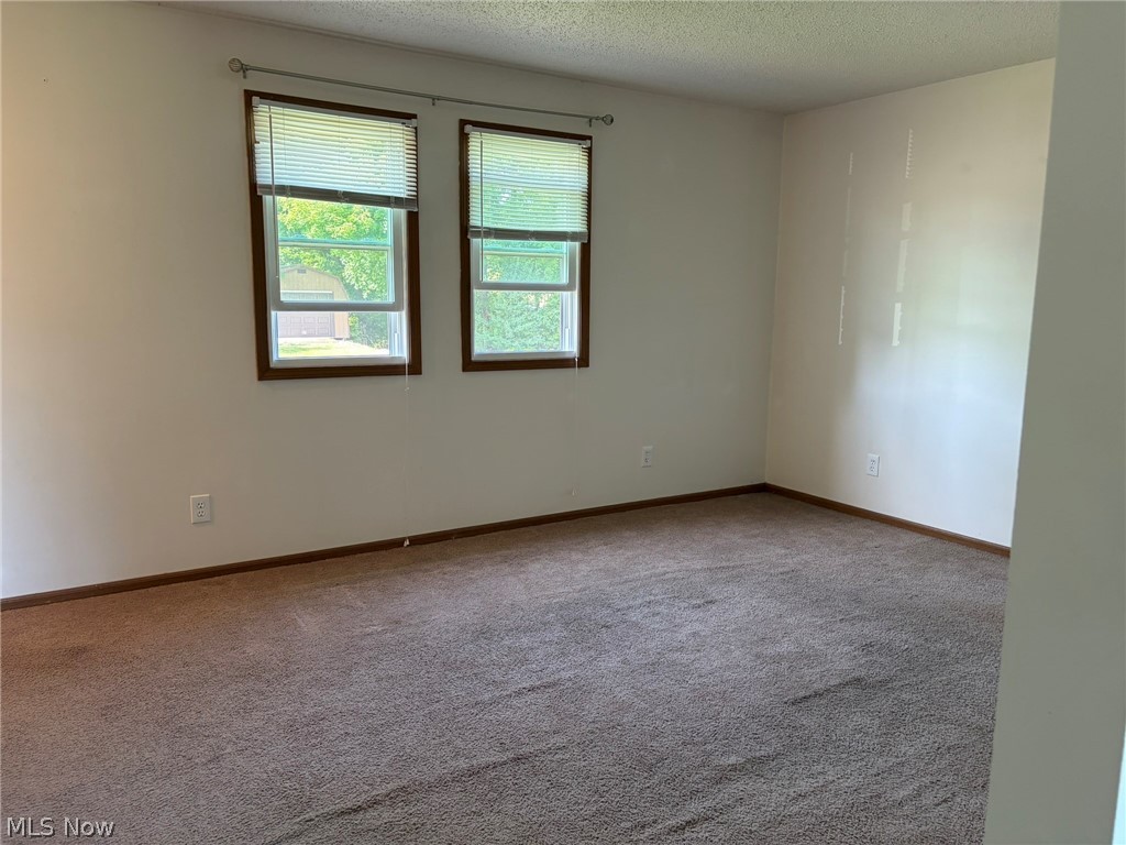 1328 Richey Road Zanesville OH 43701