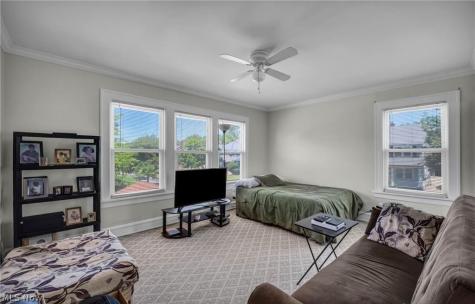 3326 Yorkshire Road Cleveland Heights OH 44118