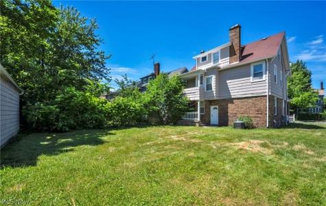 3326 Yorkshire Road Cleveland Heights OH 44118