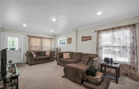 3326 Yorkshire Road Cleveland Heights OH 44118
