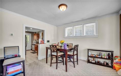 3326 Yorkshire Road Cleveland Heights OH 44118