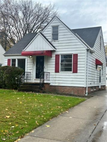 5656 Shawnee Drive Lyndhurst OH 44124