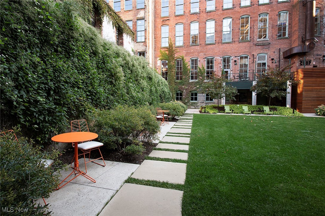 725 Johnson Court Cleveland OH 44113