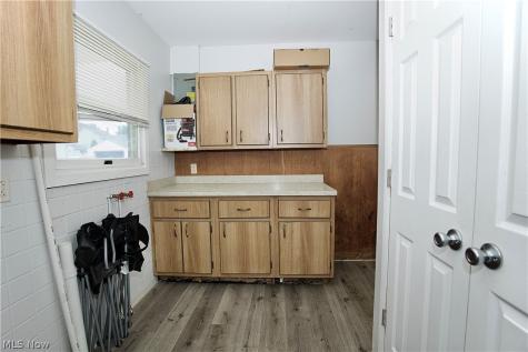 6117 Ira Avenue Brooklyn OH 44144