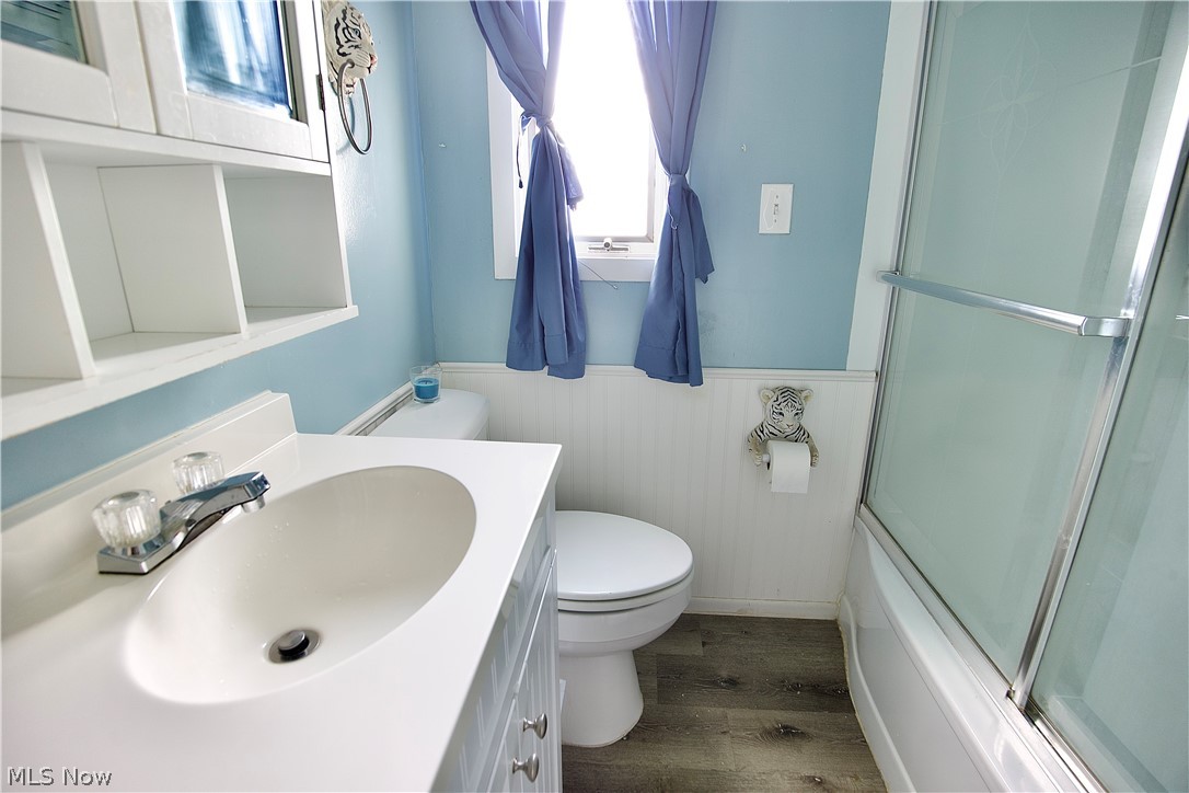 6117 Ira Avenue Brooklyn OH 44144