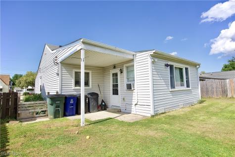 6117 Ira Avenue Brooklyn OH 44144