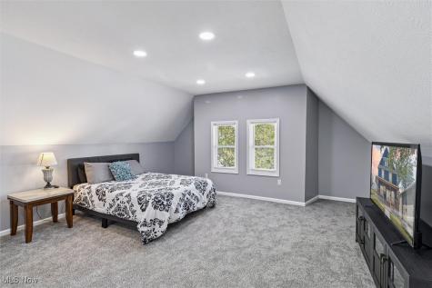 1962 W 96th Street Cleveland OH 44102