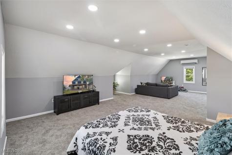 1962 W 96th Street Cleveland OH 44102