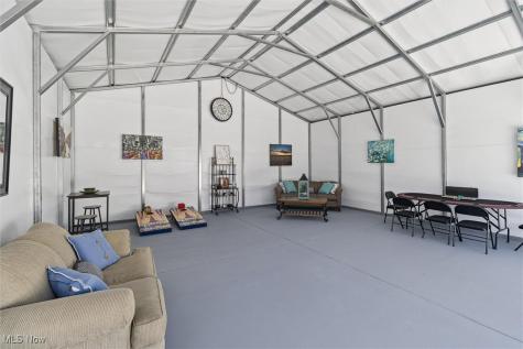 1962 W 96th Street Cleveland OH 44102