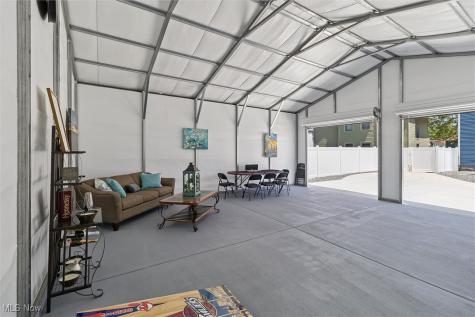 1962 W 96th Street Cleveland OH 44102