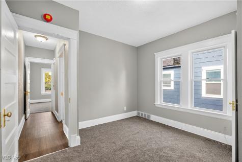 13608 Earlwood Road Cleveland OH 44110
