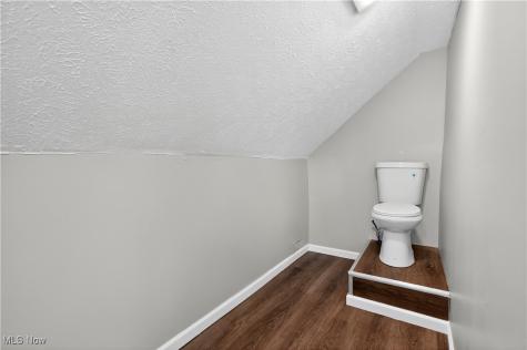 13608 Earlwood Road Cleveland OH 44110