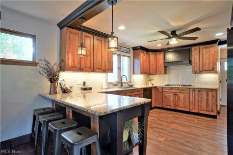 4184 Hunsicker Drive Akron OH 44319