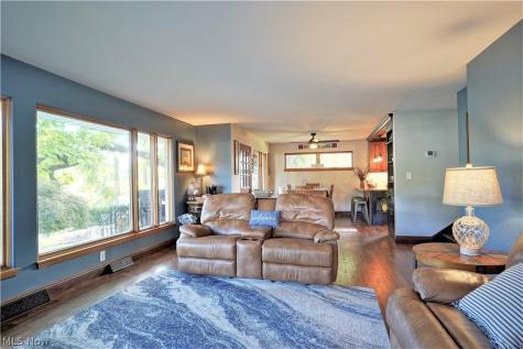 4184 Hunsicker Drive Akron OH 44319