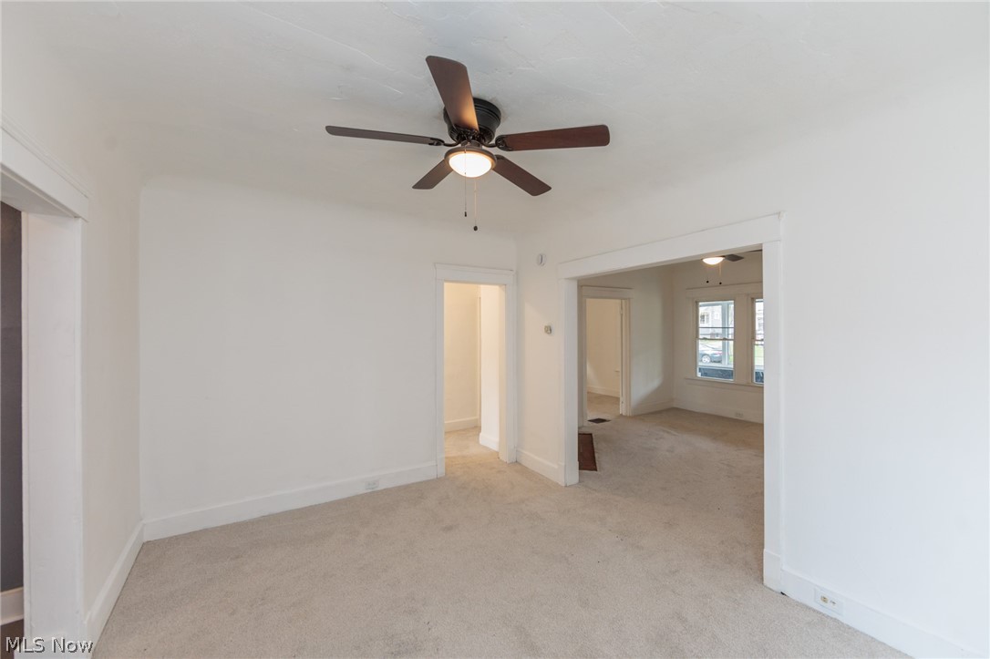 1519 Ridgewood Avenue Lakewood OH 44107
