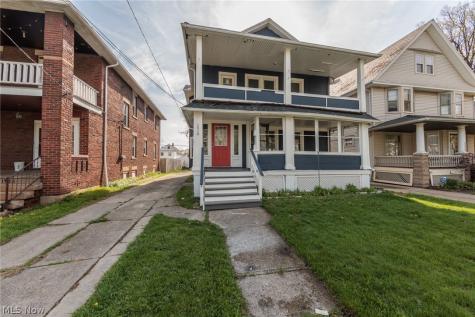 1519 Ridgewood Avenue Lakewood OH 44107