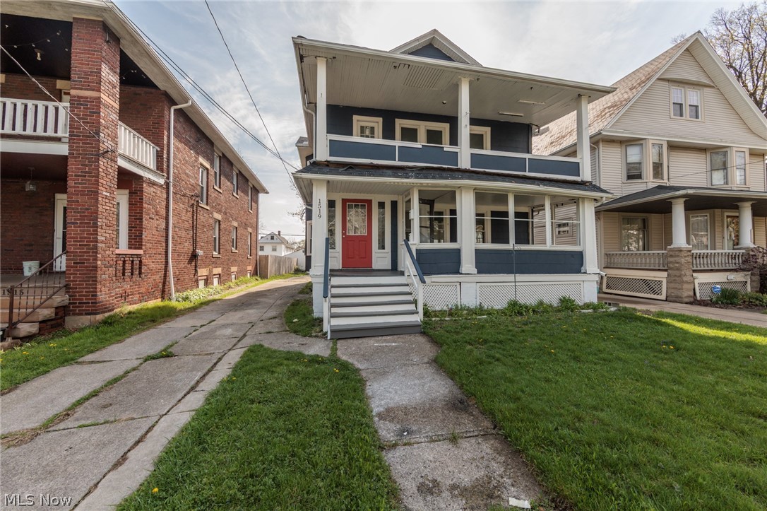 1519 Ridgewood Avenue Lakewood OH 44107