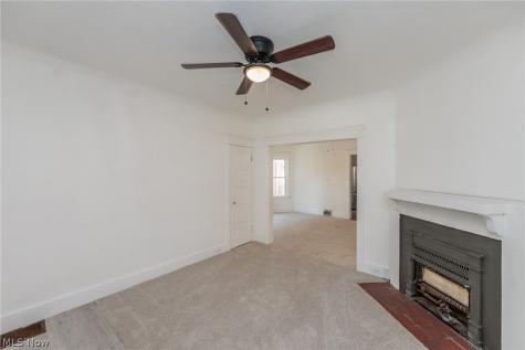 1519 Ridgewood Avenue Lakewood OH 44107