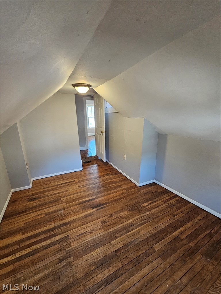 7010 Wakefield Avenue Cleveland OH 44102