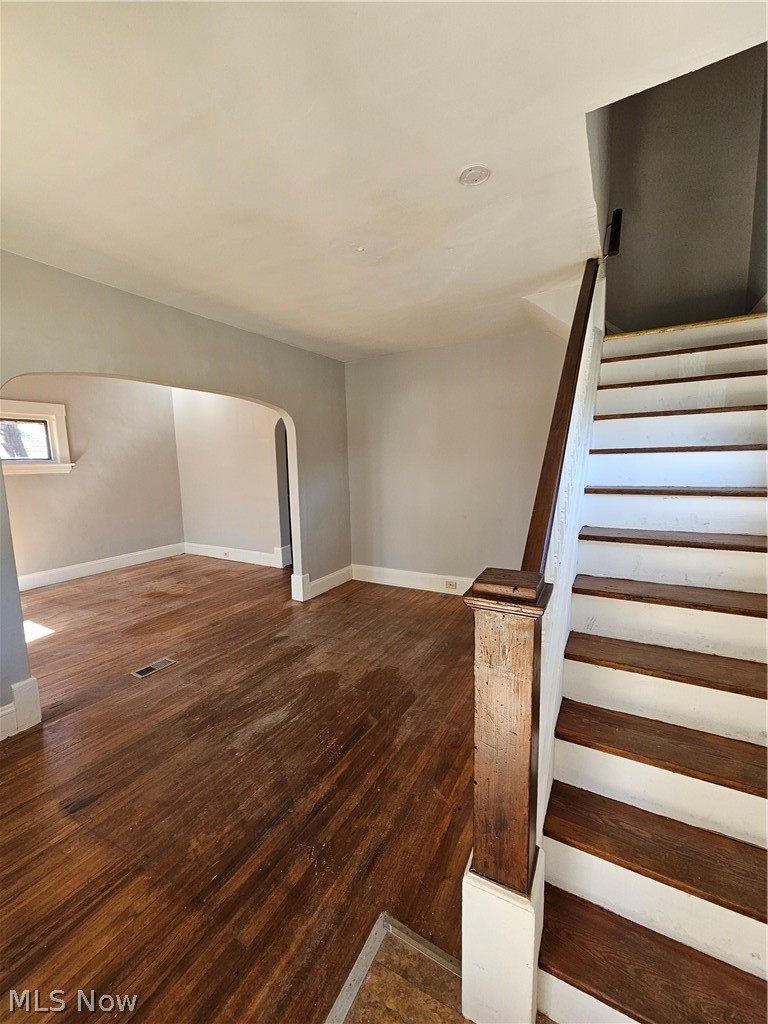 7010 Wakefield Avenue Cleveland OH 44102