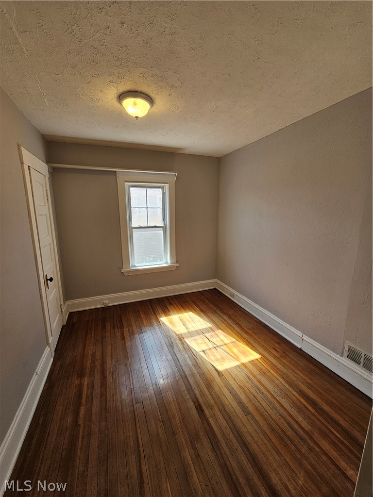 7010 Wakefield Avenue Cleveland OH 44102