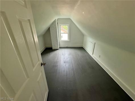 895 Beardsley Street Akron OH 44311