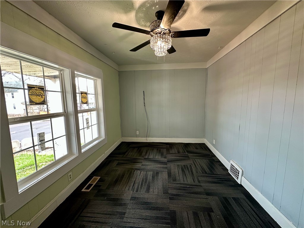 404 Stanton Avenue Akron OH 44301