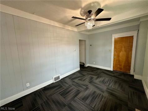404 Stanton Avenue Akron OH 44301