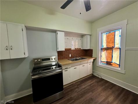 404 Stanton Avenue Akron OH 44301