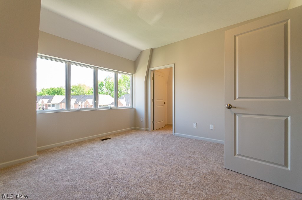 27 Ashbourne Drive Westlake OH 44145