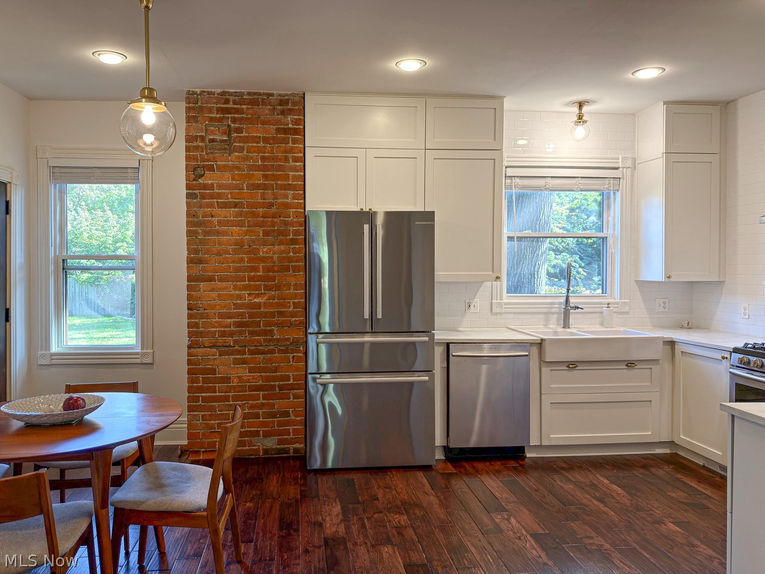 1909 W 52nd Street Cleveland OH 44102