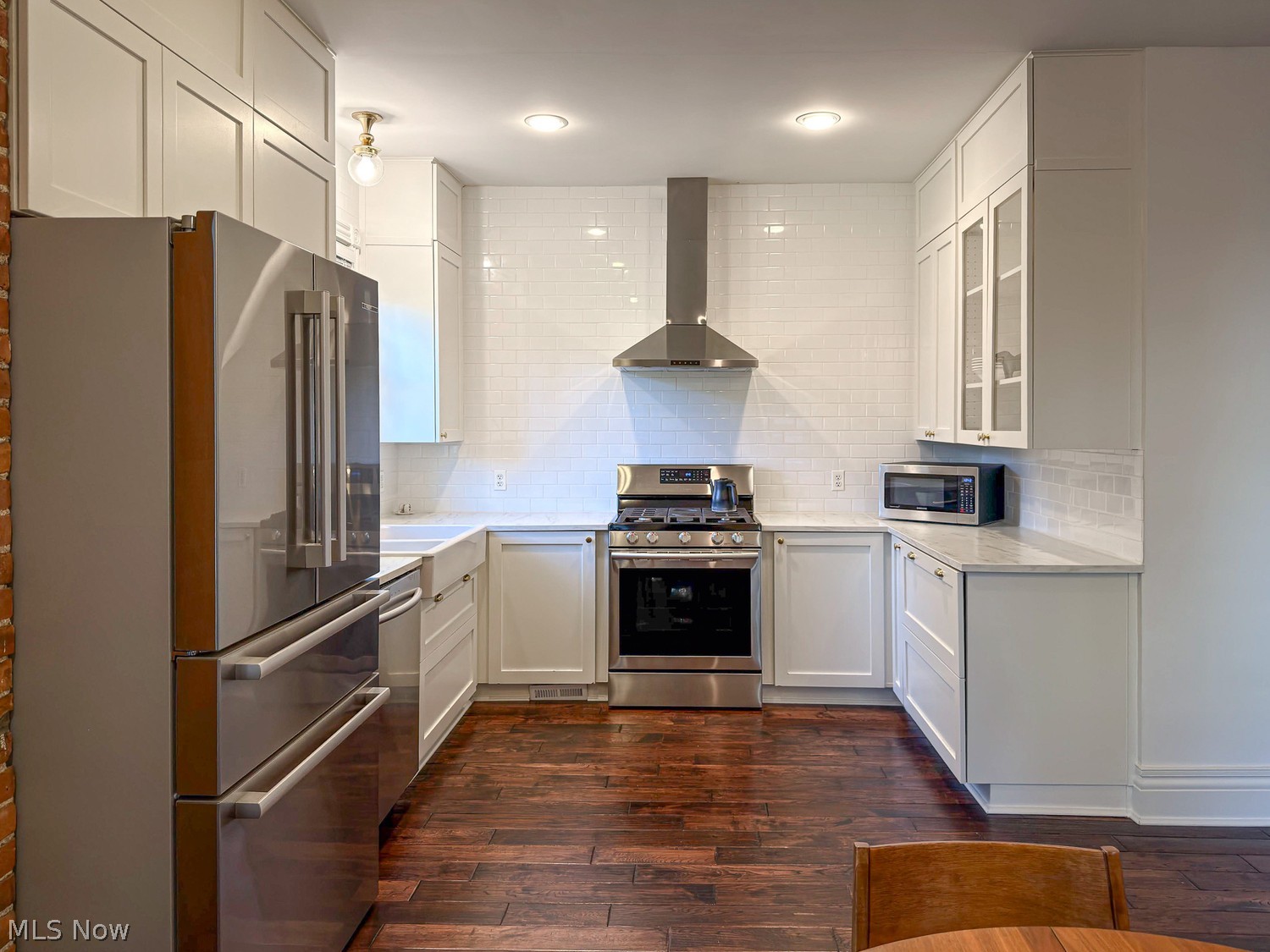 1909 W 52nd Street Cleveland OH 44102