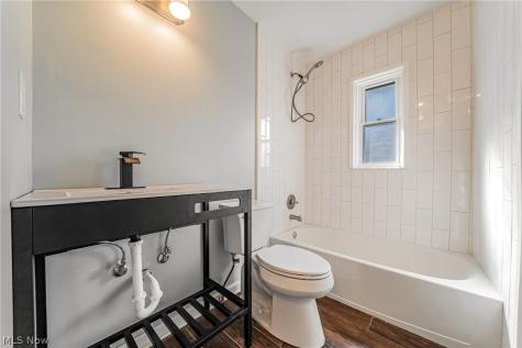 2640 Carmen Drive Rocky River OH 44116