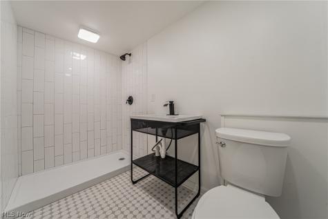 2640 Carmen Drive Rocky River OH 44116