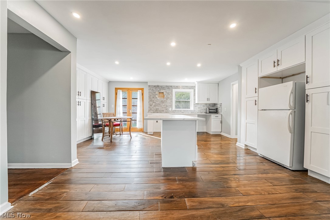2640 Carmen Drive Rocky River OH 44116