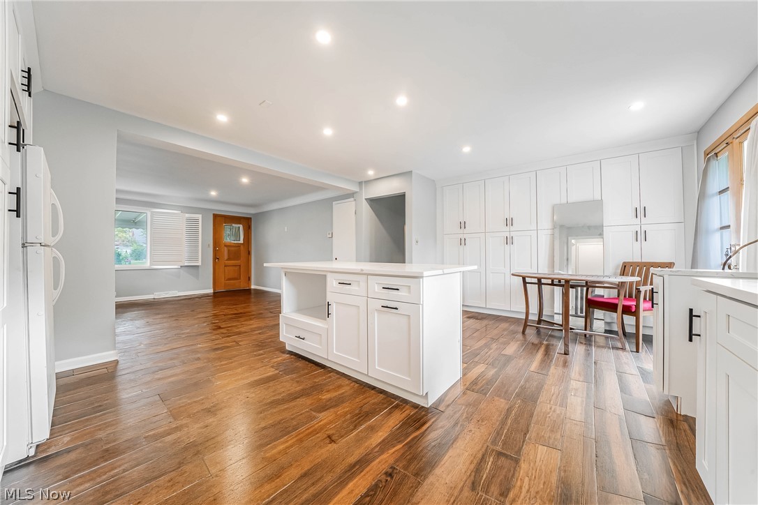 2640 Carmen Drive Rocky River OH 44116