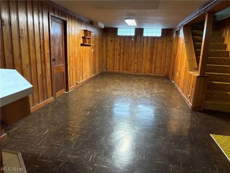 59 S Pershing Avenue Akron OH 44313