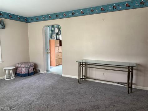 59 S Pershing Avenue Akron OH 44313