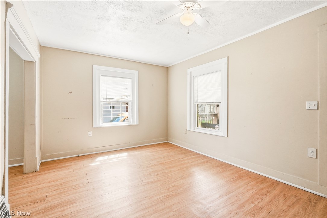 285 Sumner Court Akron OH 44311